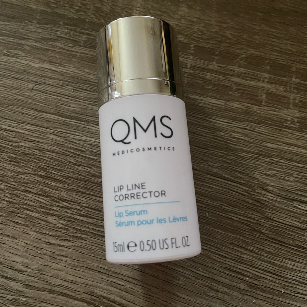 QMS Medicosmetics Lip Line Corrector